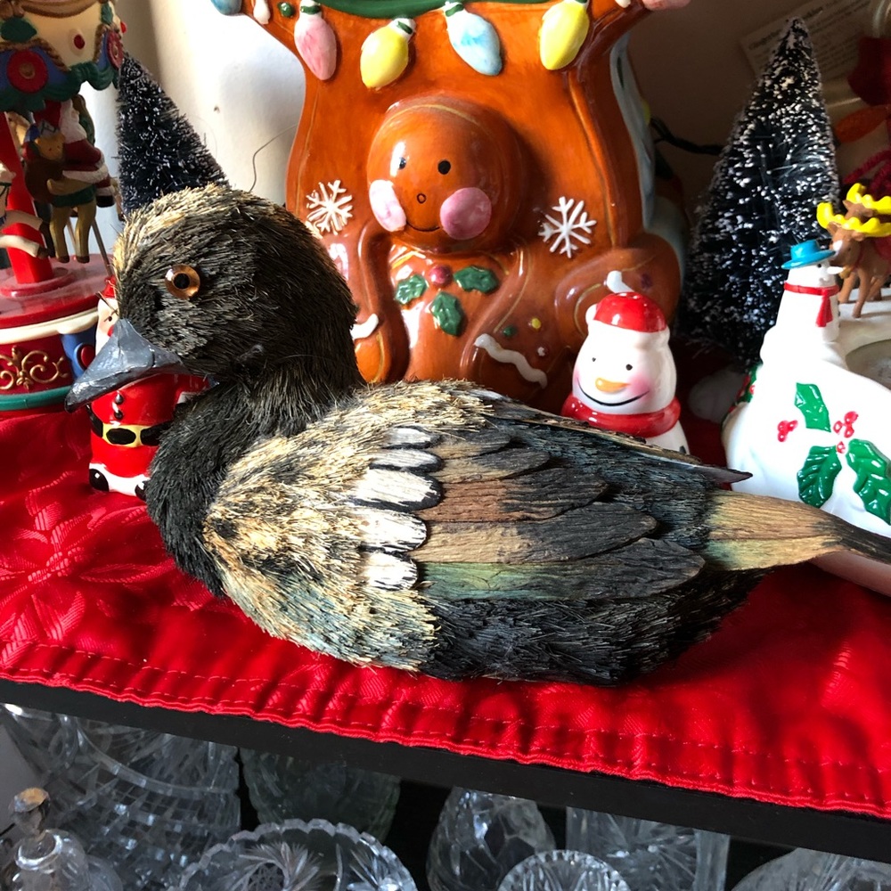 Vintage Sisal and Pinecone Duck 1990's